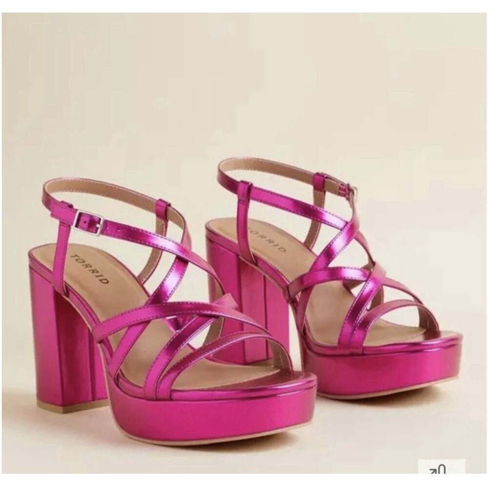 Torrid Metallic Pink Platform Block Heel Sandals Women Size 9.5 WW New No Box